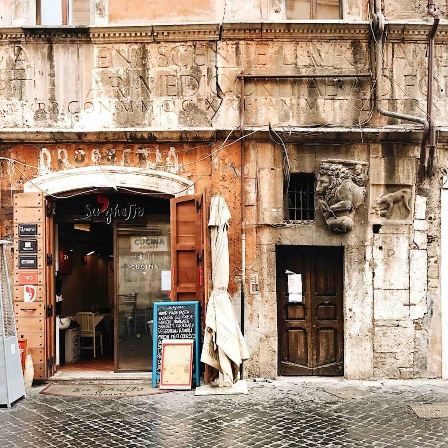 Panoramic Castle Apt Trastevere Roma Exterior foto